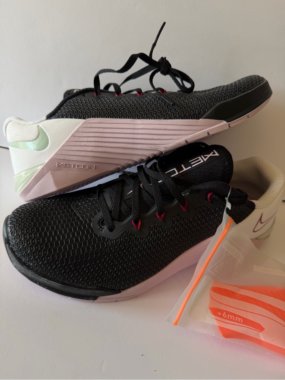 Nike Women’s Training Shoes Metcon 5 Noble 9M cross training cross fit